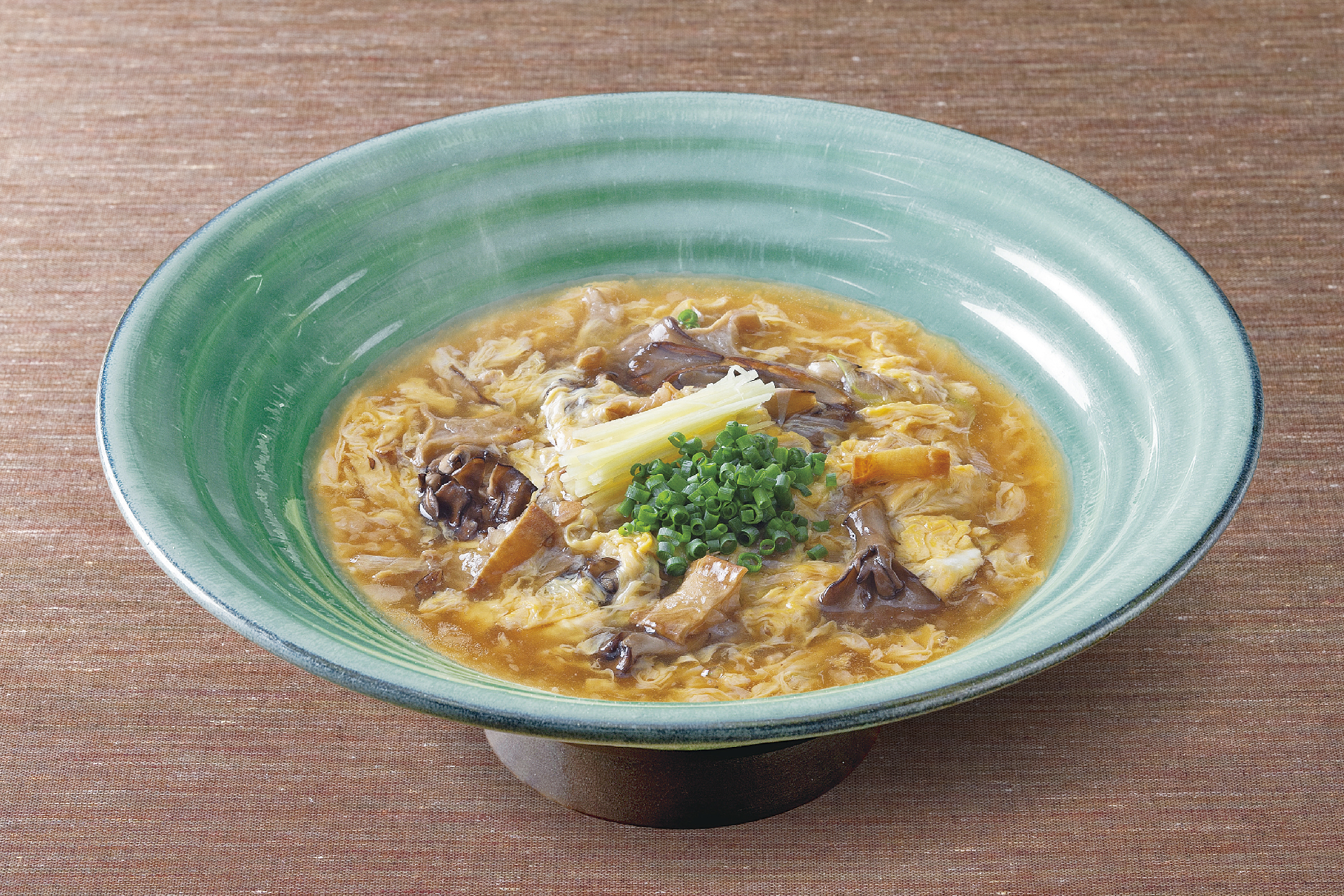 餡かけ玉子とじのおうどん