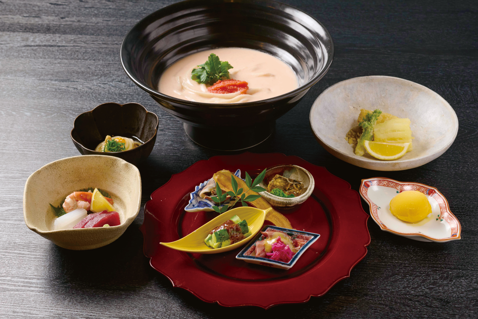 おうどんの会席　一人前5,000円