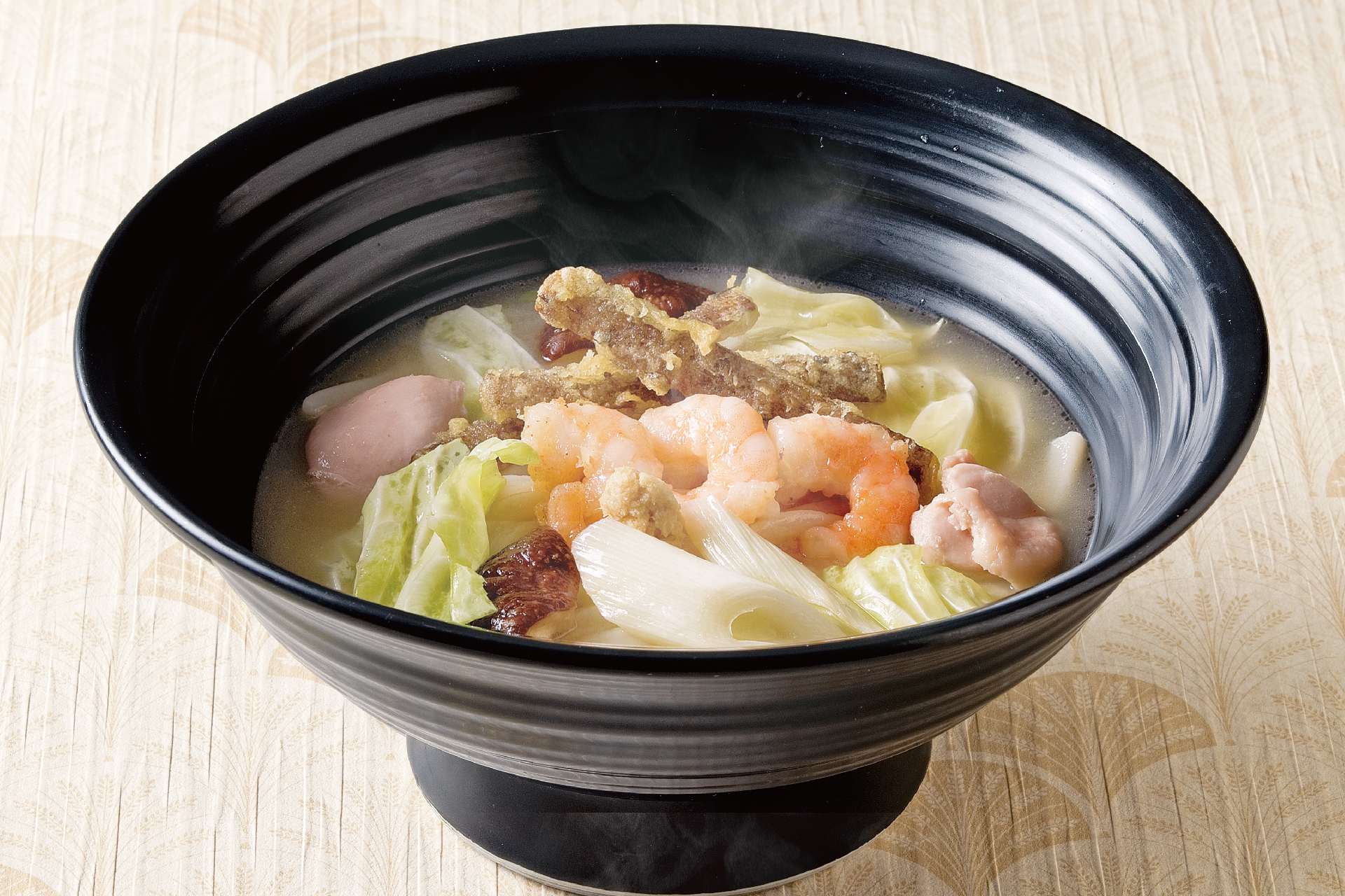 鶏白湯と海老のおうどん