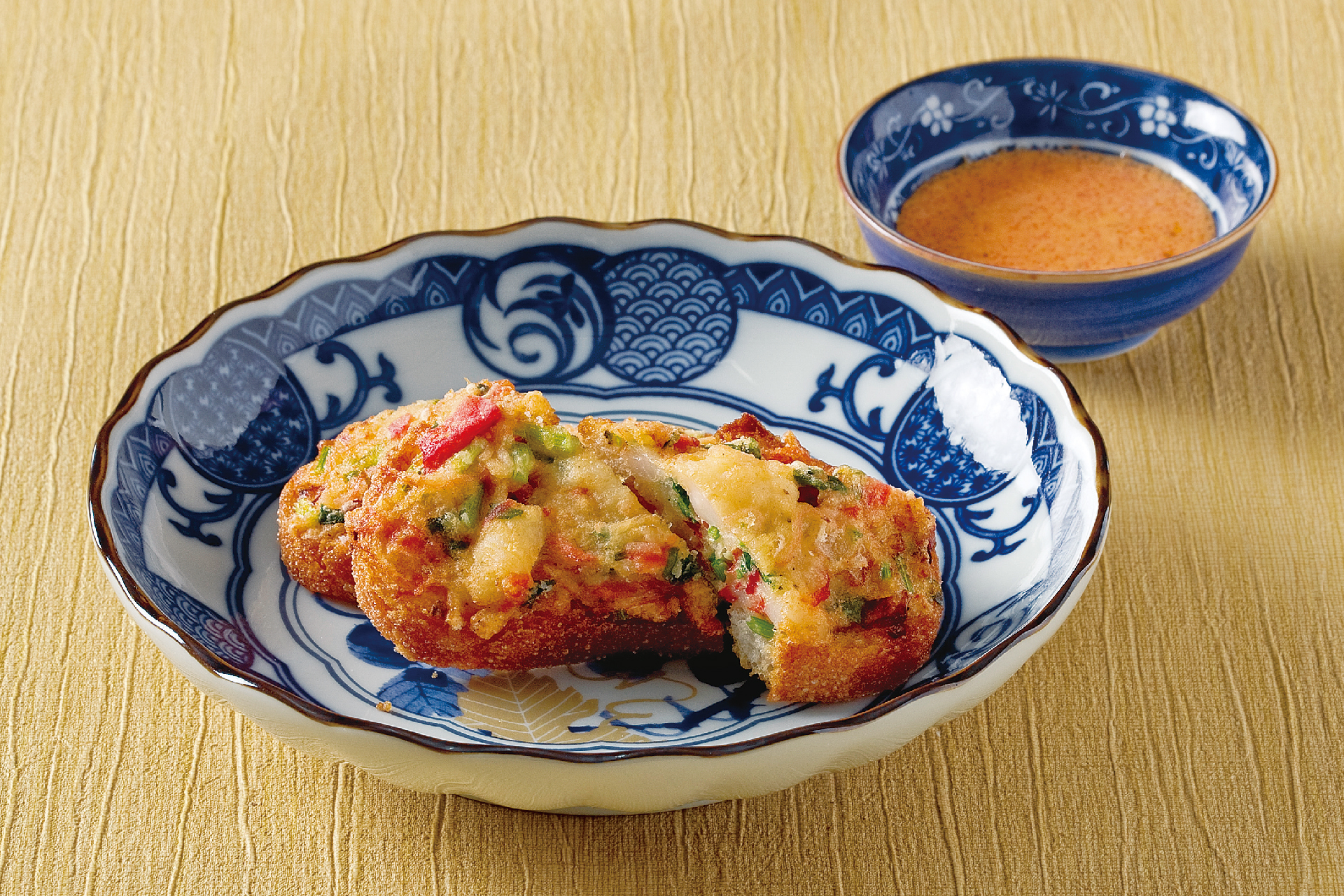 海老とパクチーのすり身揚げパン 明太子ディップ