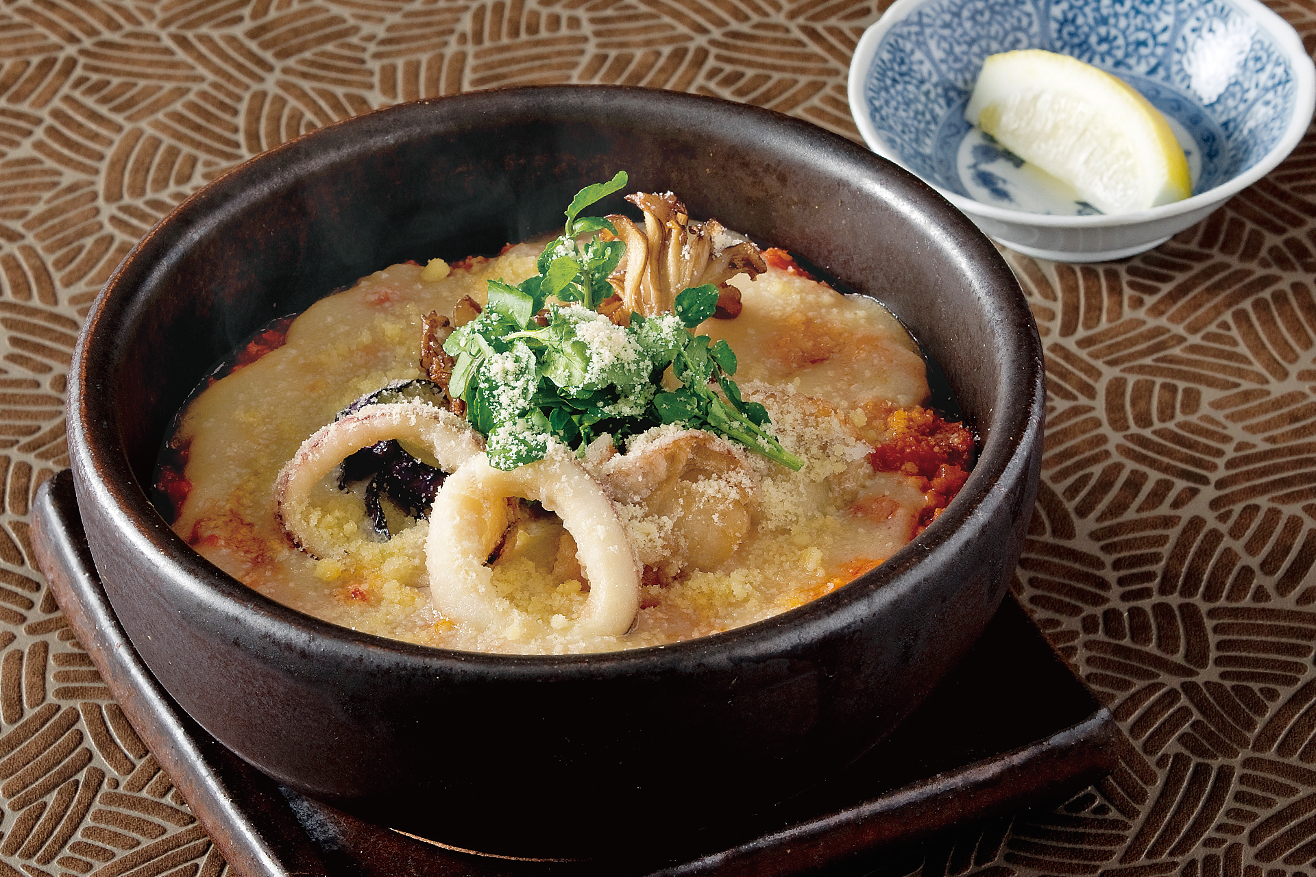 3種のチーズソースラザニアのおうどん