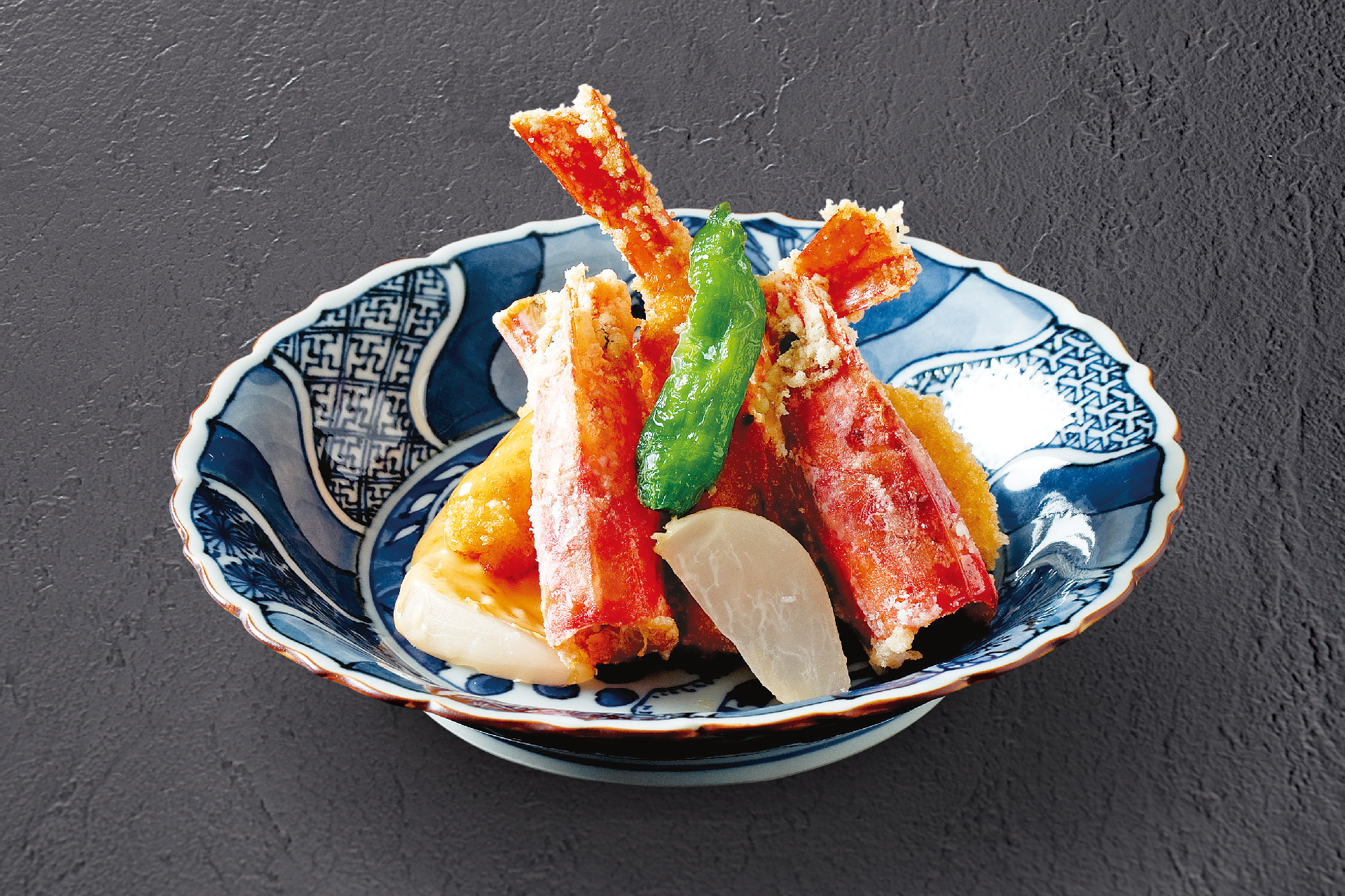 赤海老と冬野菜のおかき揚げ