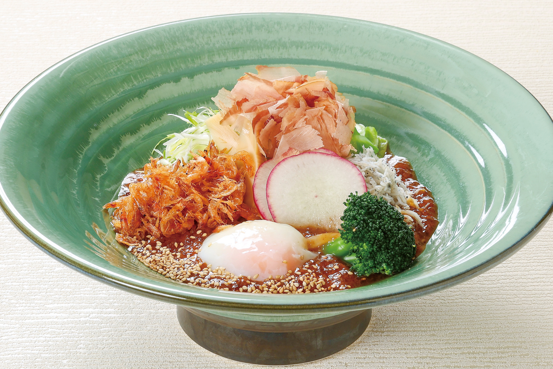 web_桜海老と釜揚げしらす サラダジュレのおうどん