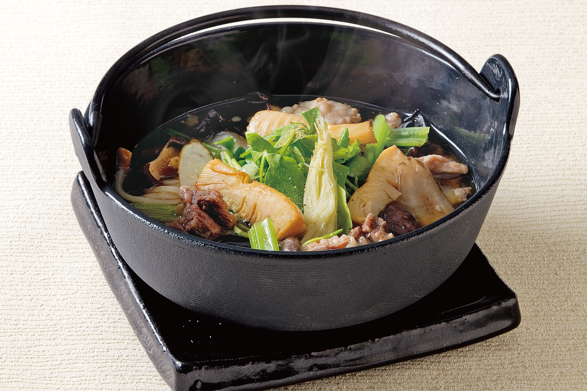 web_生姜香る 和牛カルビと若牛蒡鍋のおうどん