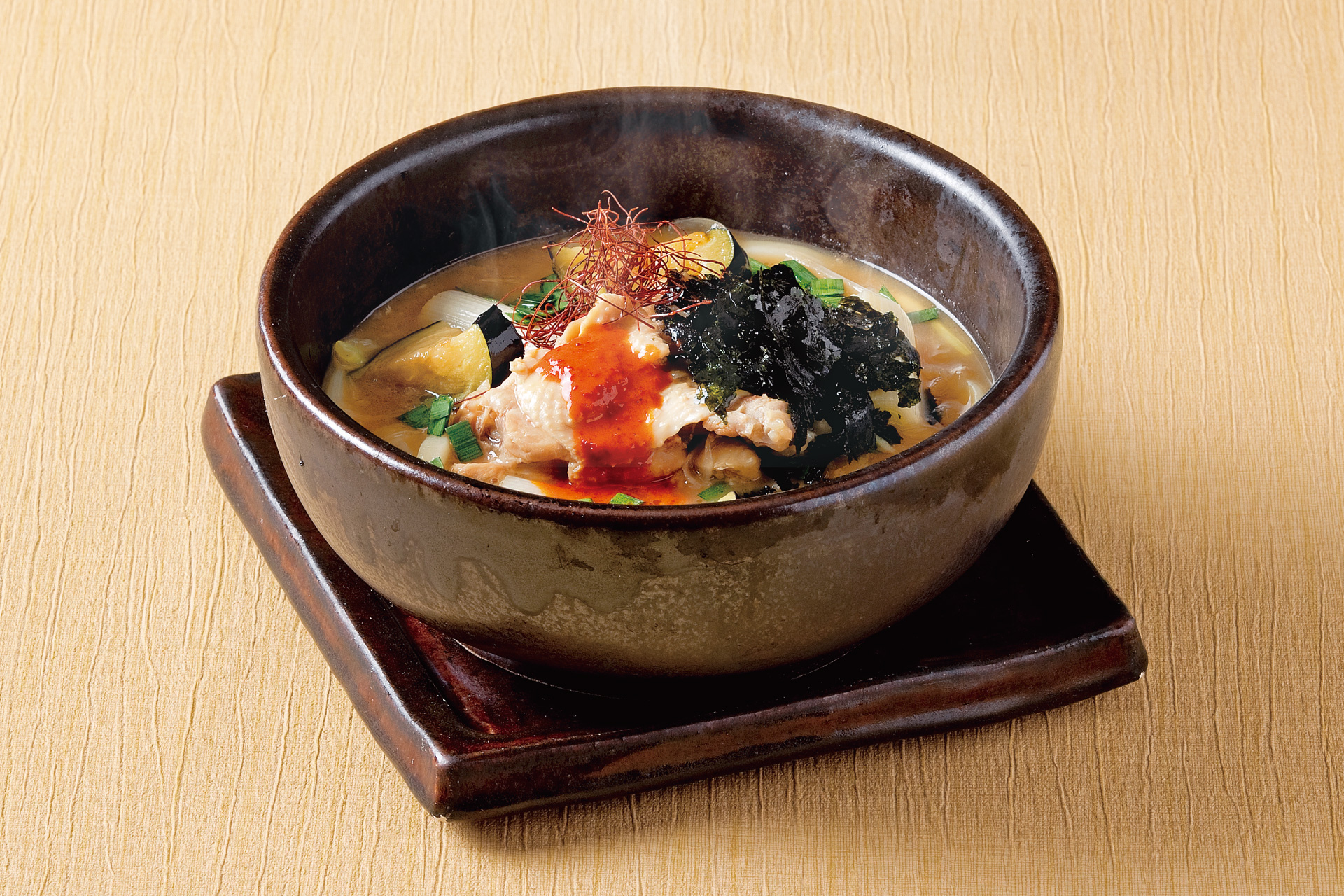 石焼き鶏白湯スープのおうどん