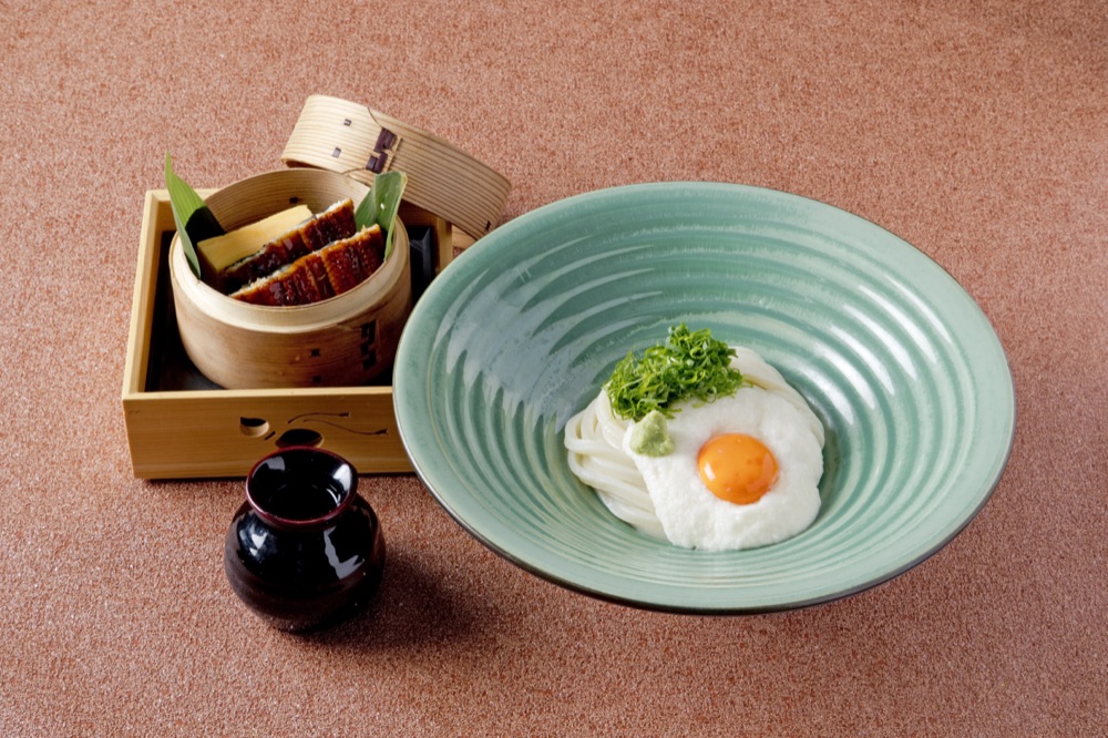鰻のせいろ蒸しおうどん
